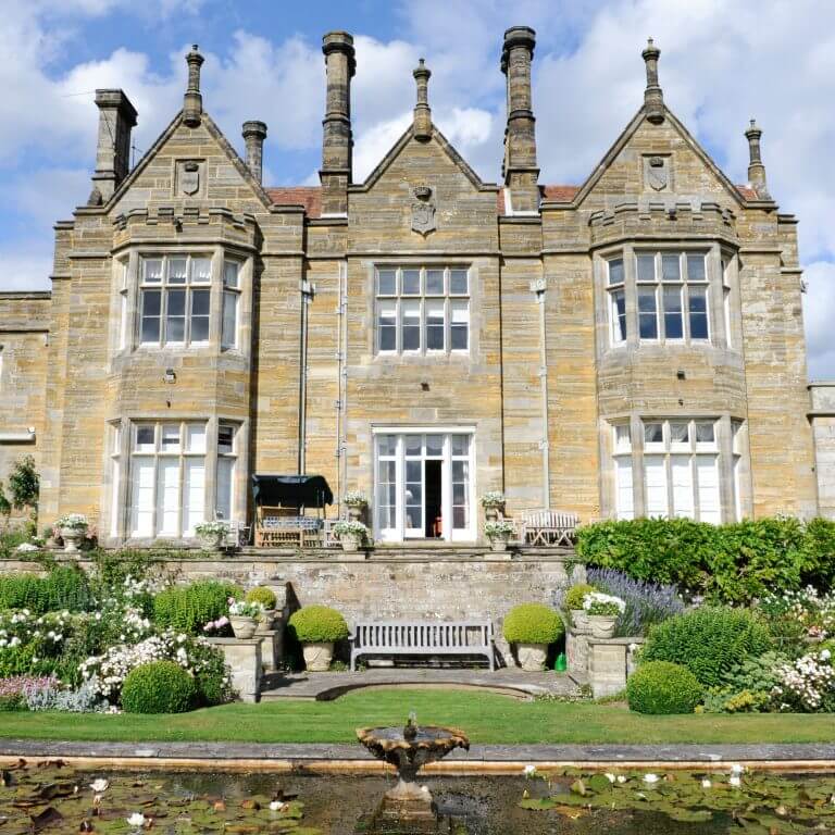 Contact Buckhurst Park